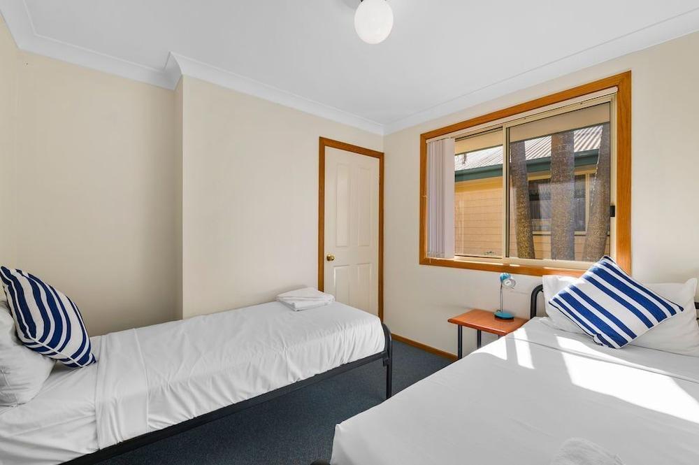 Dolphin Sands Holiday Cabins كوفس هاربور المظهر الخارجي الصورة